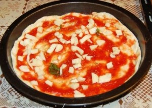 Fare-la-pizza-con-la-macchina-del-pane