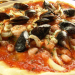 Pizza frutti di mare ricetta