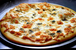 gorgonzola pizza