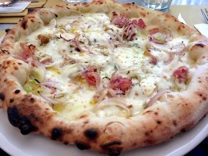 pizza pancetta