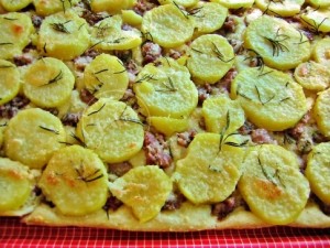 pizza with potatoes