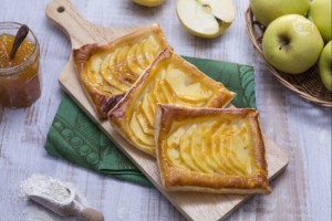 Apple Pie with Pizza Dough