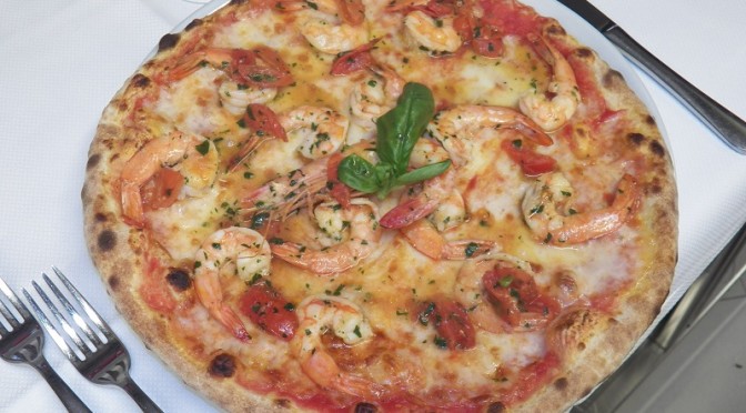 Pizza Scampi receta y salmón ahumado