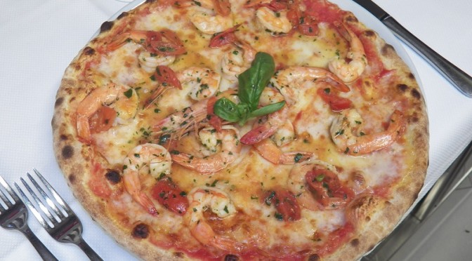 Pizza recipe Scampi and Smoked Salmon