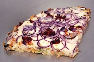 pizza recipe onions of Tropea and nduja