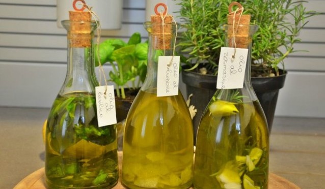 Olio Aromatizzato al Basilico