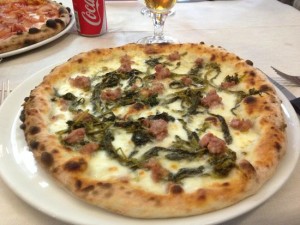 Pizza Salsicha e Friarielli