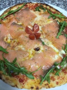 Pizza al Salmone