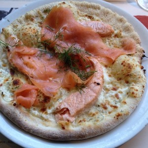 Pizza al Salmón