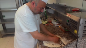 Calzone ai Wurstel – VideoRicetta