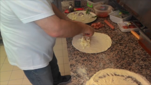 Calzone with sausage - VideoRicetta