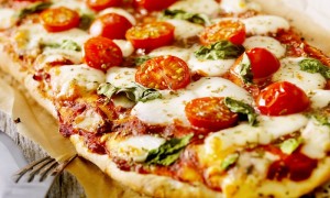 Pizza Tipo Pinsa Romana