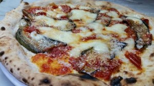Pizza Con Melanzane Alla Parmigiana