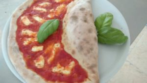 How to Prepare The Pizza Vesuvio