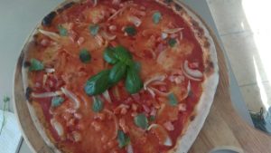 Pizza con tocino y cebollas Receta y Preparación de