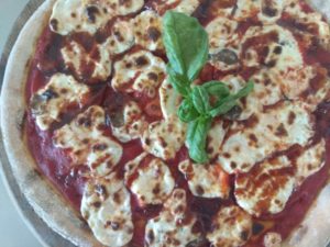 Pizza com Mascarpone e cogumelos Receita Trifolati