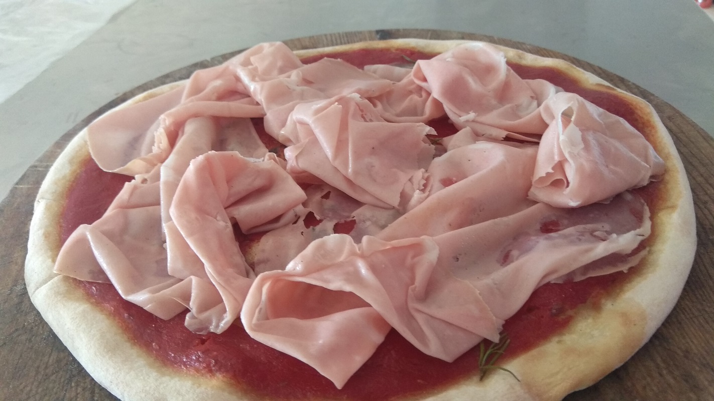 Pizza Marinara Con Mortadella