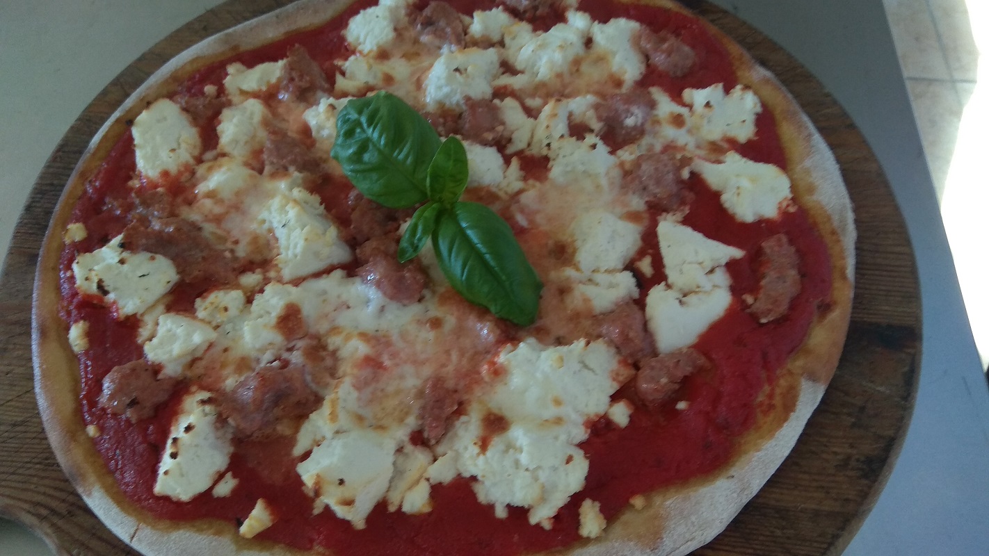 Pizza With Ricotta and Sausage