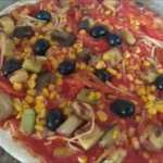 Pizza vegana com mix de legumes